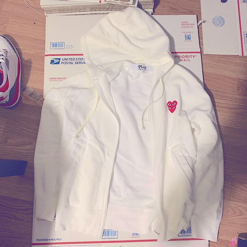 Comme des Garçons Play Overlapping Heart Zipped Hoodie
